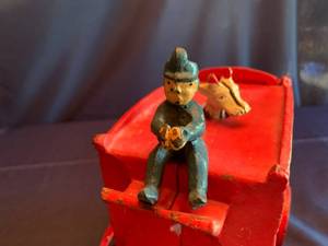 Cast Iron Circus Giraffe Wagon