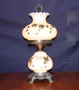 White Gone with the Wind style lamp