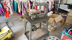 Delta Milwaukee Homecraft  Serial # AJ8949 General Electric Utility Motor Saw On Wheels