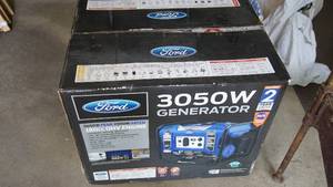 Ford 3050W  Peak Generator In Box---LIKE NEW