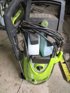Pressure Washer