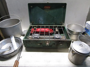 Camp Stove, Mess Kit