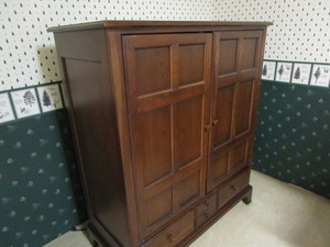 Armoire Colling Wood
