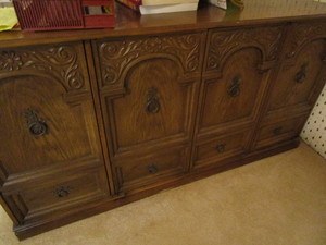 Credenza