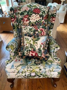 lot 22 image: Beautiful Floral Upholstered High Back Chair with Coordinating Pillows
