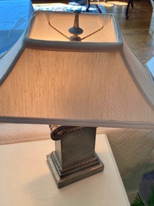 lot 261 image: Petite Table Lamp