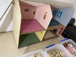 lot 244 image: Vintage Wooden Doll House with Many Accessories