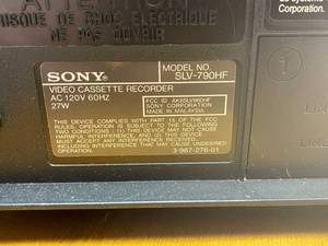lot 400 image: Sony VCR HI-FI Stereo System