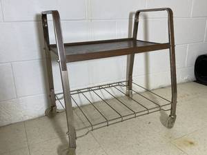 lot 403 image: Vintage Metal Rolling TV Stand