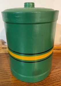 lot 141 image: Hand Painted  Roseville Covered Pottery Jar