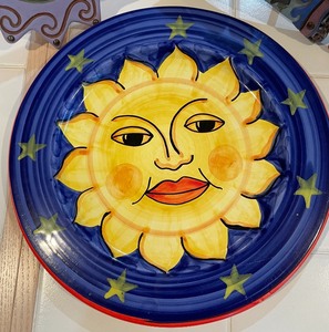 lot 143 image: 3 Beautiful Decor Pieces