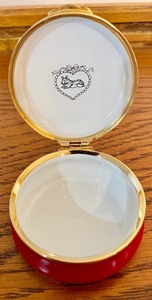 lot 184 image: Crummles & Company Trinket Box