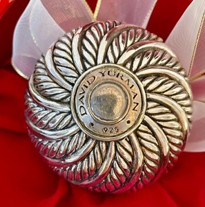 lot 278 image: David Yurman for Neiman Marcus Sterling Silver Ornament