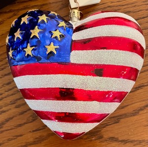 lot 199 image: Charming Christopher Radko Brave Heart Ornament