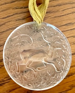 lot 194 image: Lovely Lalique Crystal Deer Ornament