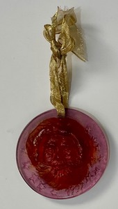 lot 373 image: Daum of France 1997 Christmas Ornament