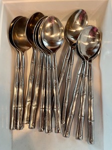 lot 549 image: Hampton Silver Plated Flatware Grouping