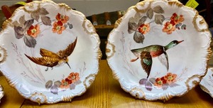 lot 528 image: Set of 12 Vintage Coronet Limoges Plates