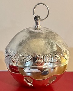lot 487 image: 2 Wallace Silver Plated Bells
