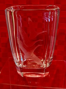 lot 69A image: Large Etched Glass Vase