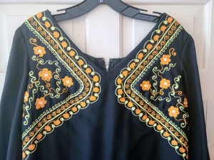 lot 337 image: Black Embroidered Caftan