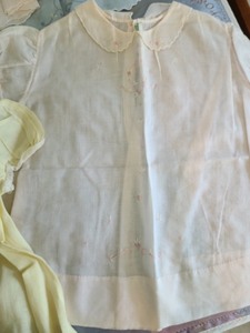 lot 350 image: Vintage Embroidered Childrens Dresses