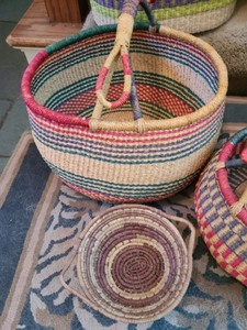 lot 352 image: Colorful Woven Baskets