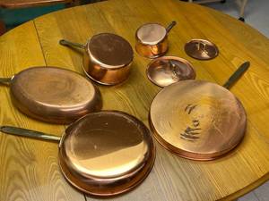 lot 442 image: Copper Copral Cookware