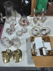 lot 7 image: Party Lite Candle Holders