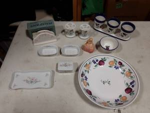 lot 15 image: Princess House Orchard Medley Bowl & Planters, Princess House Porcelain Bath Accessories, Royal Daulton Rose Figurine, Pfaltzgraff Napkin Holder