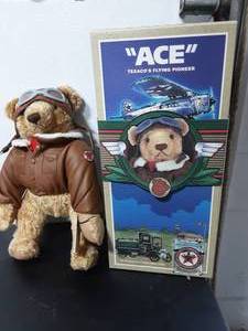 lot 31 image: Collectible Texaco Bear-Ace Texacos Flying Pioneer With Box