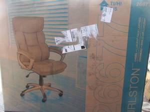 Luxura Managers Chair