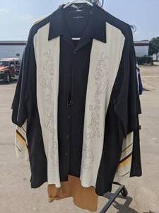 lot 422 image: Lot of Mens Shirts and Jackets, Size Large