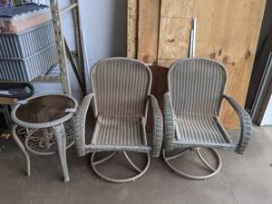 lot 116 image: 3-piece Patio Bistro Set, 2 Rattan Swivel Chairs and 1 Rattan & Glass Side Table, Beige