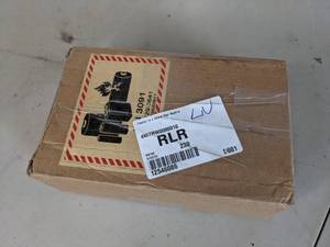 lot 186 image: Cassini 12 x 32mm Day Night Green Laser Roof Prism Binocular
