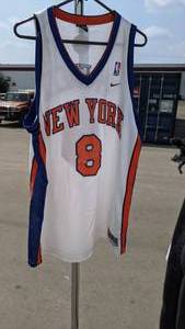lot 408 image: New York Knicks NBA Sprewell 8 Jersey
