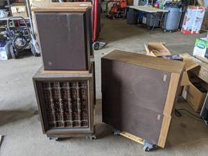 lot 238 image: Vintage Speakers - 3 Sets (6 total)