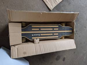 lot 240 image: Razor X Longboard - Battery Powered