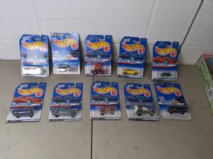 lot 226 image: Mattel Hot Wheels - 1998 (10) First Editions (in packaging) Lot 48