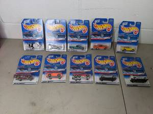 lot 230 image: Mattel Hot Wheels - 1998 (10) First Editions (in packaging) Lot 78