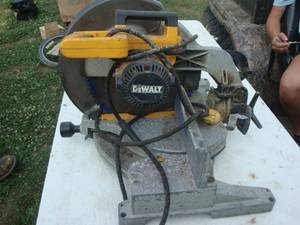 Compound Miter Saw - Dewalt