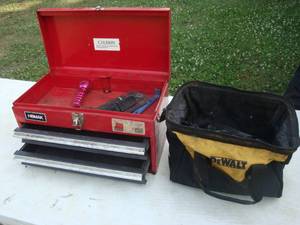 Dewalt bag wmisc items, Homak Toolbox