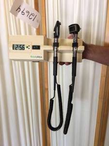 WELCH ALLYN 767 WALL TRANSFORMER With Otoscope and Opthalmoscope Heads PLUS DIGITAL CLOCK DISPLAY - GREAT WORKING CONDITION