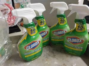 4 - 32 oz Bottles Clorox Cleaner an...