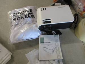 Goodee Projector with Projector Scr...