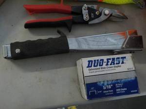Hammer Stapler, Staples, Wire Cutte...