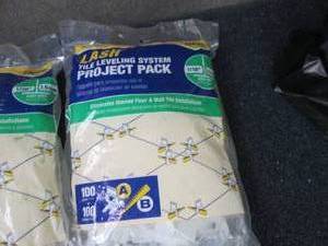 lot 65 image: 3 QEP LASH Tile Leveling System Pro...
