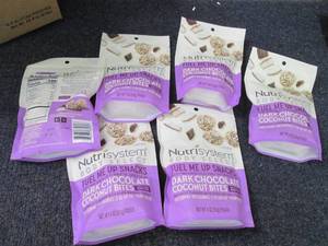 lot 81 image: 6- 4 oz Bags Nutrisystem Dark Choco...