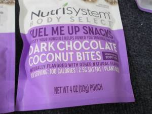 lot 86 image: 6- 4 oz Bags Nutrisystem Dark Choco...