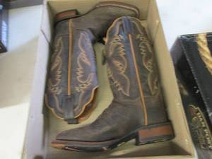 lot 206 image: Dan Post Womens Alexy Leather West...